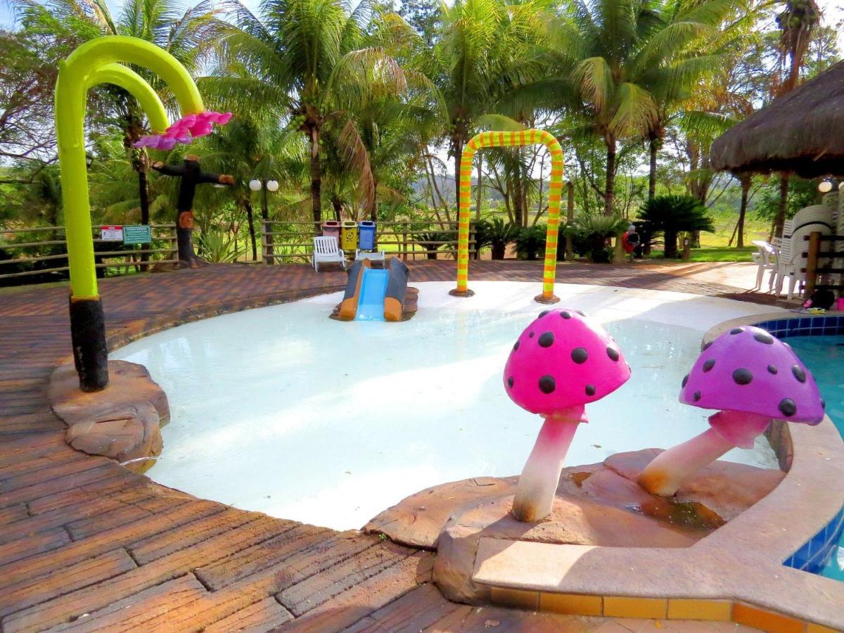 Pontal Do Lago Apartamentos Para Temporada กัลดัสโนวัส ภายนอก รูปภาพ