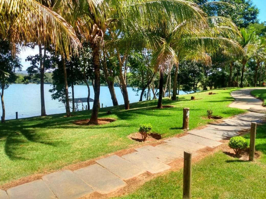 Pontal Do Lago Apartamentos Para Temporada กัลดัสโนวัส ภายนอก รูปภาพ